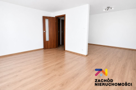 Kawalerka z balkonem w centrum